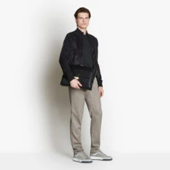 Sac à Provisions Noir Et Bleu Marine, Avec Bandoulière 11 Sac à Provisions Noir Et Bleu Marine, Avec Bandoulière -Zilli Boutique 2c186c72155b48919dee957ba96528b5a3efdf70 G0013AM1015VCON30N001 3902 69108.1744381096