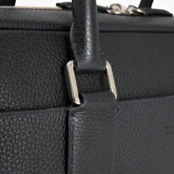 Porte-documents Noir Avec Bandoulière, "Travel Weekender". 13 Porte-documents Noir Avec Bandoulière, "Travel Weekender". -Zilli Boutique 642d0b1ed4367f4289c88557061e7040d88813b0 G0008AM1990VWEE15N002 5 69743.1744798796