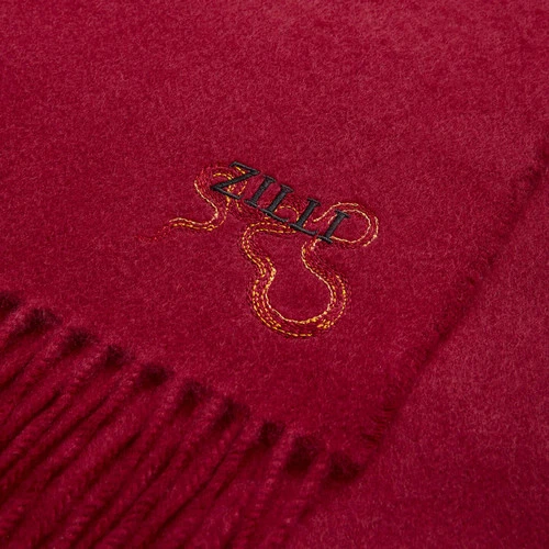 Echarpe Frangée Rouge Carmin 3 Echarpe Frangée Rouge Carmin – Image 3