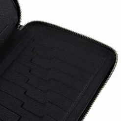 Organisateur Zippé Noir En Cuir De Veau Grainé 14 Organisateur Zippé Noir En Cuir De Veau Grainé -Zilli Boutique 6a14409cd1a5d73a1c3674ae0153072d13bddd49 LJOE01M1990VIMP10N001 7 37032.1730818917