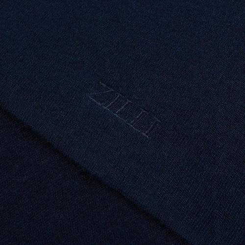 Echarpe En Maille Marine, Broderie ZILLI 3 Echarpe En Maille Marine, Broderie ZILLI – Image 3