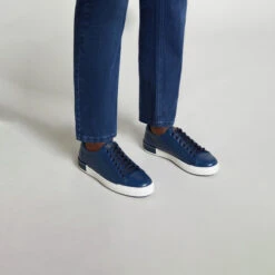 Sneakers Bleu Royal En Veau Et Veau Perforé 7 Sneakers Bleu Royal En Veau Et Veau Perforé -Zilli Boutique 90068618ebd348be151927bfa284a9318f388e66 MDT TT084 D0539 001X D3122 1 52957.1744381111