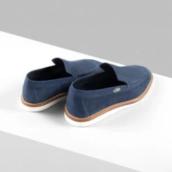 Loafers Bleu Jean En Veau Velours Perforé 7 Loafers Bleu Jean En Veau Velours Perforé -Zilli Boutique 98c67c6469f318650a30ea6d7d8e740beff1f64f H0079AM1003VHA001N072 3 53330.1744381035