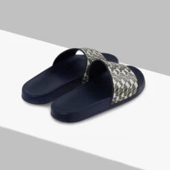 Sandales De Plage Beige, Kaki Et Vert Olive En Gomme 5 Sandales De Plage Beige, Kaki Et Vert Olive En Gomme -Zilli Boutique c8349e708839ffe5caef87f4746815bbe570a925 H1150BM4000VRBB01 N79X 3 87127.1744381127