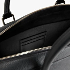 Porte-documents Noir Avec Bandoulière, "Travel Weekender". 15 Porte-documents Noir Avec Bandoulière, "Travel Weekender". -Zilli Boutique c844a1032deb2490097c50a873c5116bfab7e624 G0008AM1990VWEE15N002 7 12333.1744798790