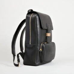 Sac à Dos D'affaires Contemporain, Ouverture à Rabat 9 Sac à Dos D'affaires Contemporain, Ouverture à Rabat -Zilli Boutique d22251ac2bd101d83ebaa4067e0d3080b76e93ce G0012AM1015VCON30N001 3 32873.1744381042