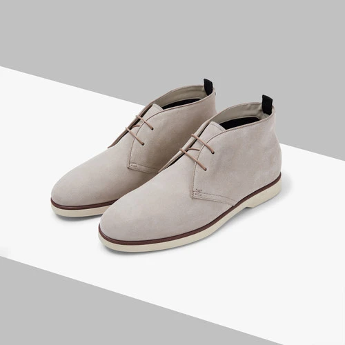 Bottines à Lacets En Cuir De Veau Velouté De Couleur Tourterelle Avec Détails En Cuir De Veau 2 Bottines à Lacets En Cuir De Veau Velouté De Couleur Tourterelle Avec Détails En Cuir De Veau – Image 2