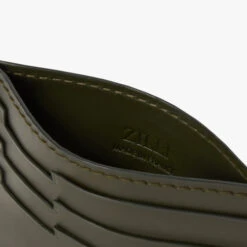 Porte-cartes De Crédit CC7 En Veau Vert Olive 9 Porte-cartes De Crédit CC7 En Veau Vert Olive -Zilli Boutique f57a77836449a45103fcf0f372c2253d9a783db4 LCC700M1016VIMP20N093 DET2 99066.1744798796