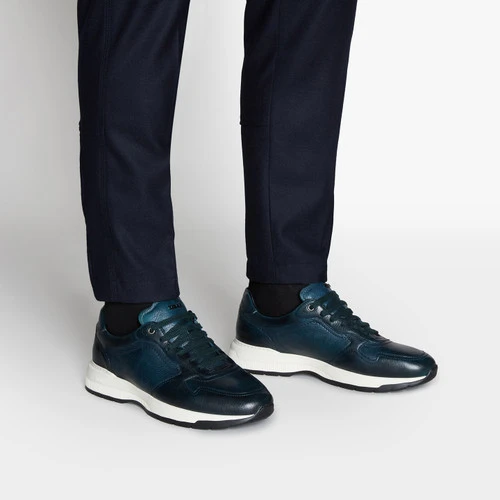 Baskets Vert Pin En Peau De Cerf Et De Veau 2 Baskets Vert Pin En Peau De Cerf Et De Veau – Image 2